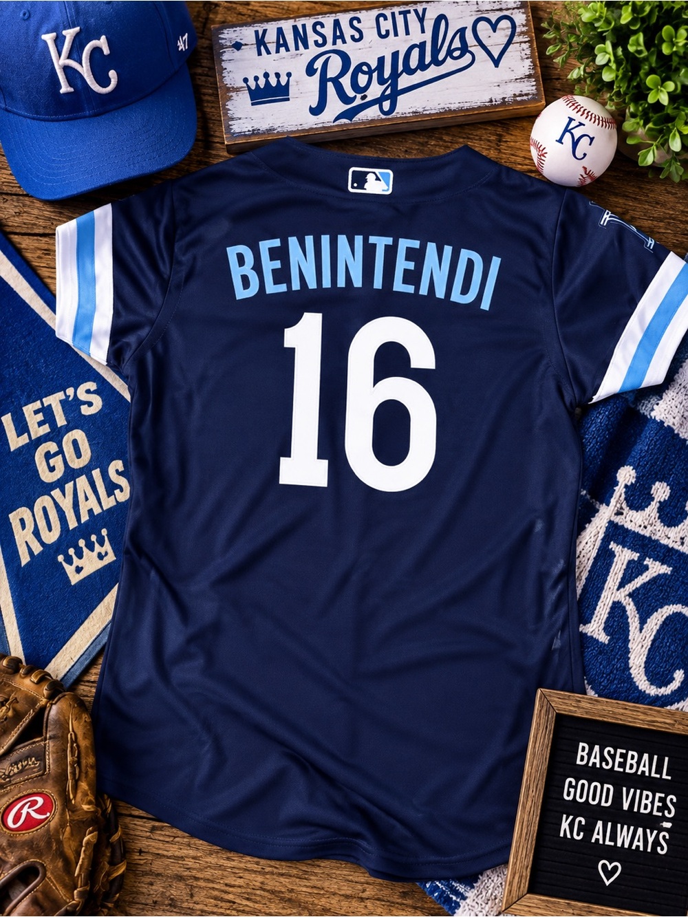 Nike Kansas City Royals Benintendi #16 Women’s Jersey NWT Small